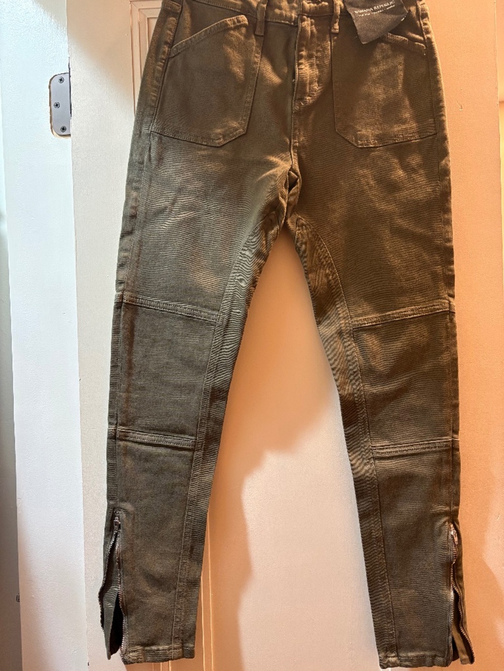 Banana republic women’s moto pants/jeans size 26